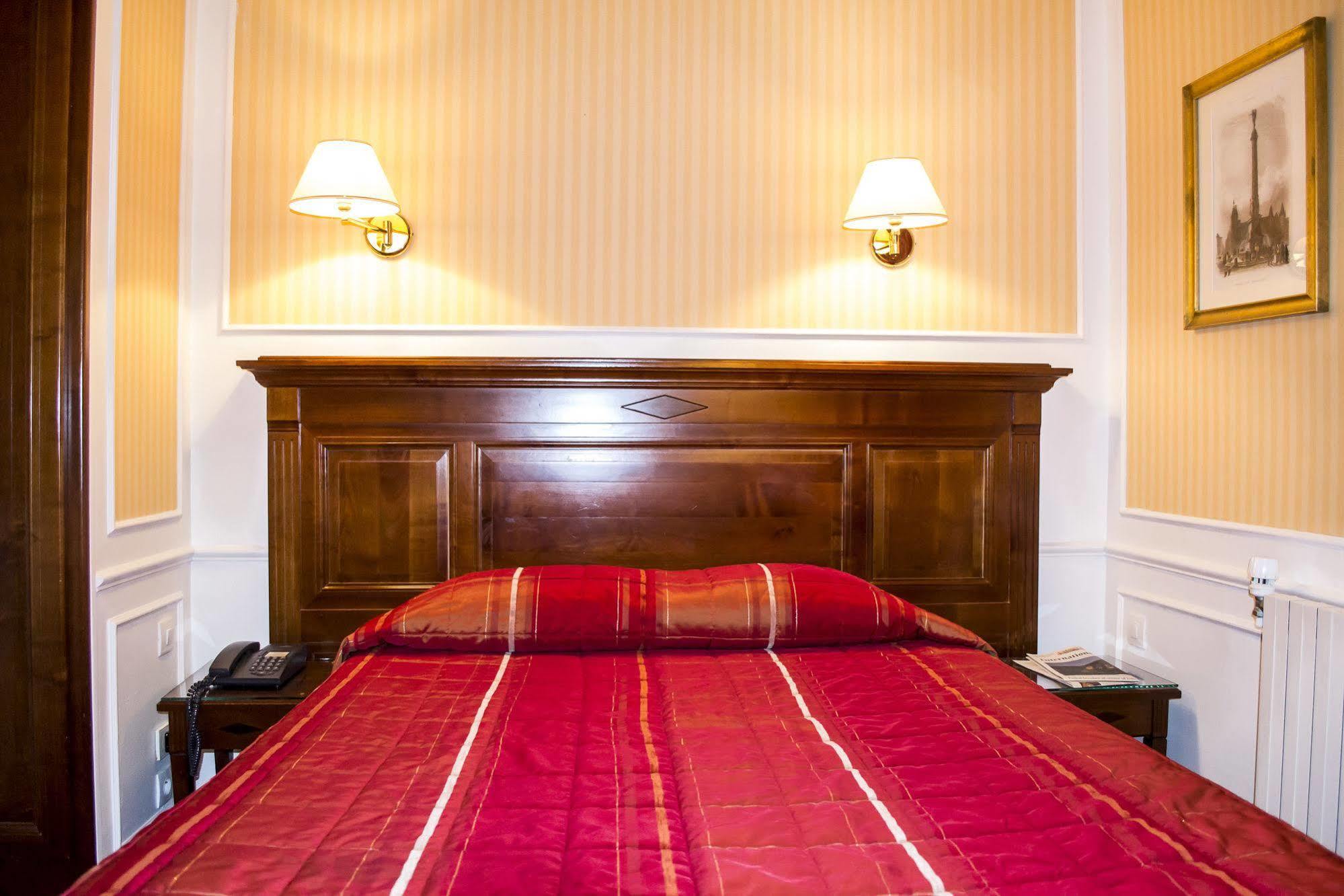 Touring Opera Hotel Parigi