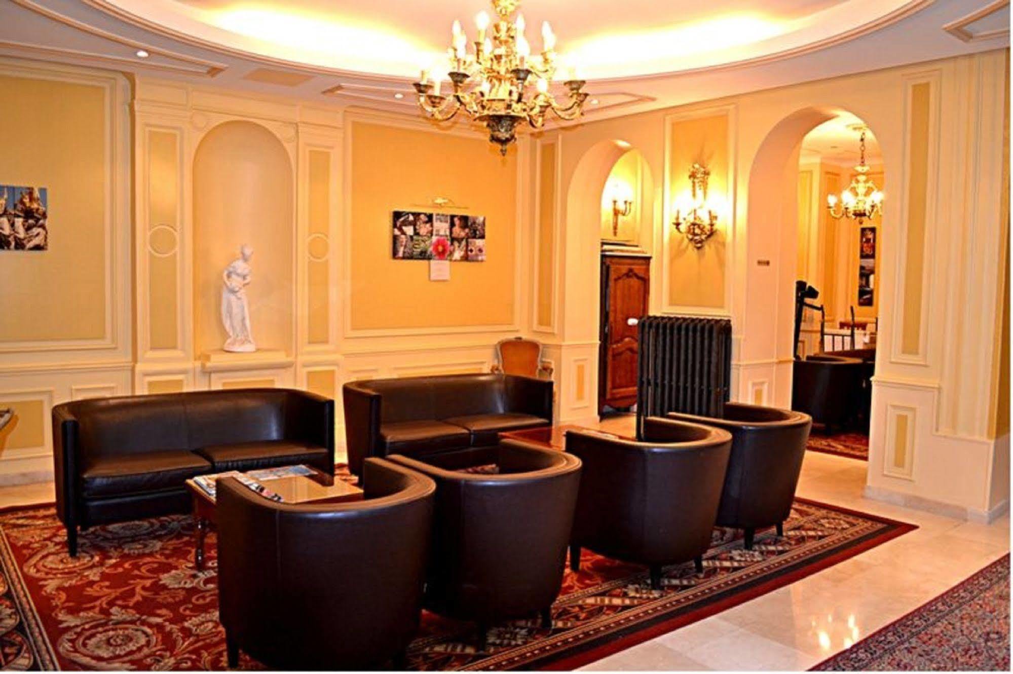 Touring Opera Parigi