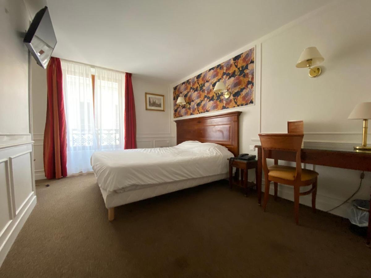 Touring Opera Hotel Paris