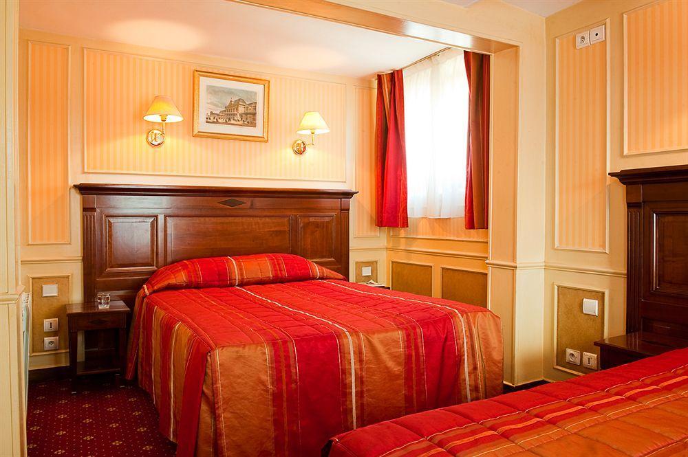 Touring Opera Hotel 3*