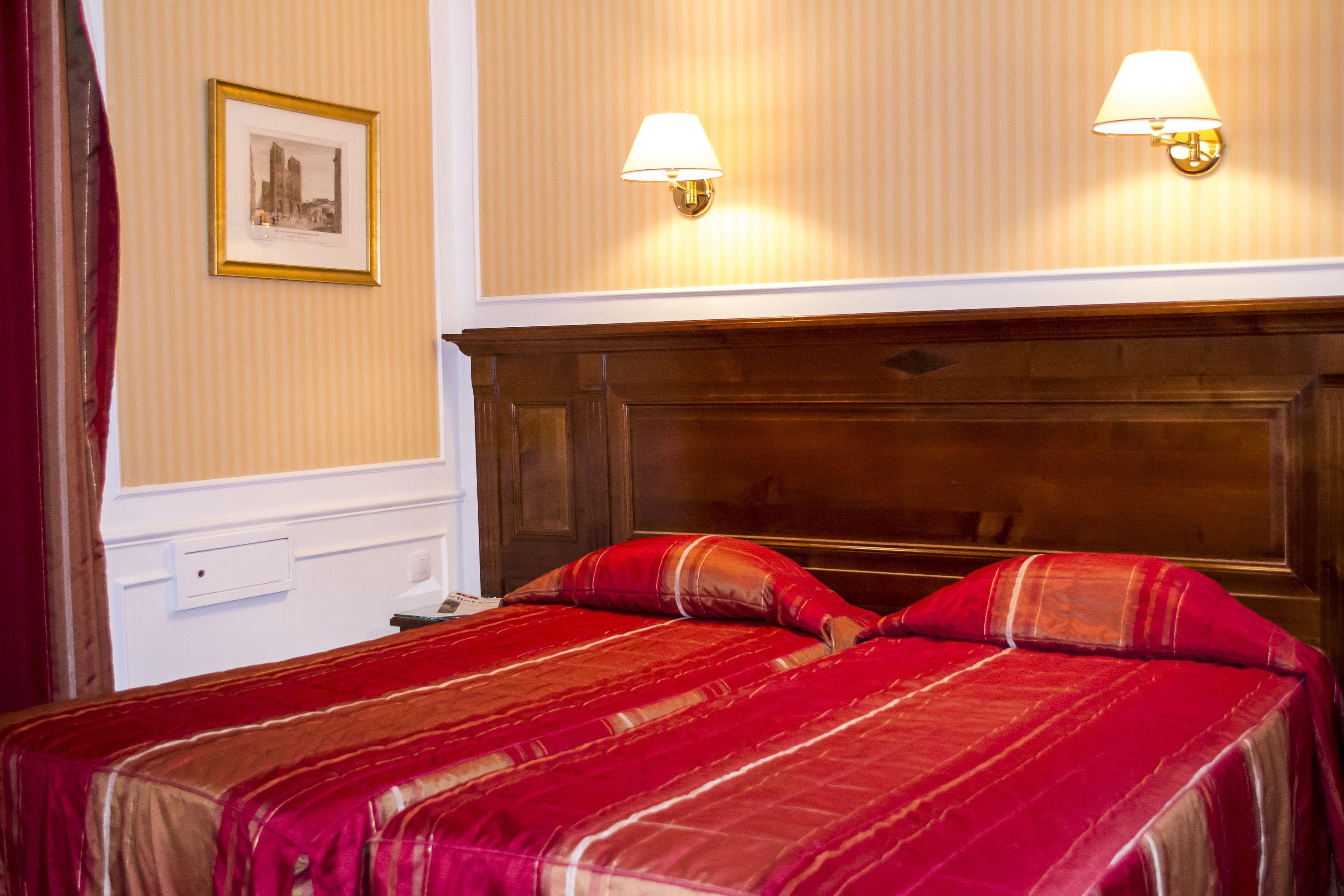 Touring Opera Hotel 3*